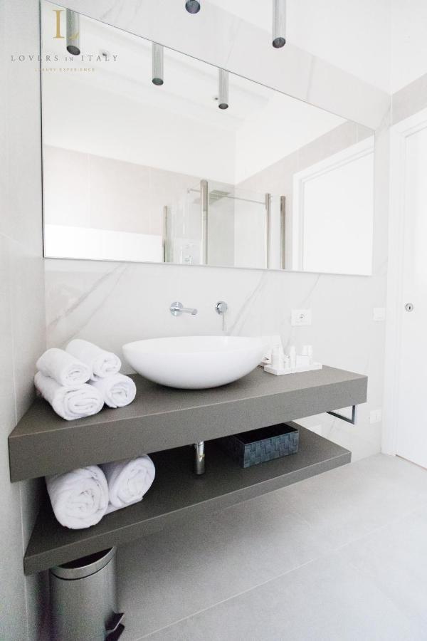 Loversinitaly Romantic Apartments - Altana And Jacuzzi Venedig Exterior foto