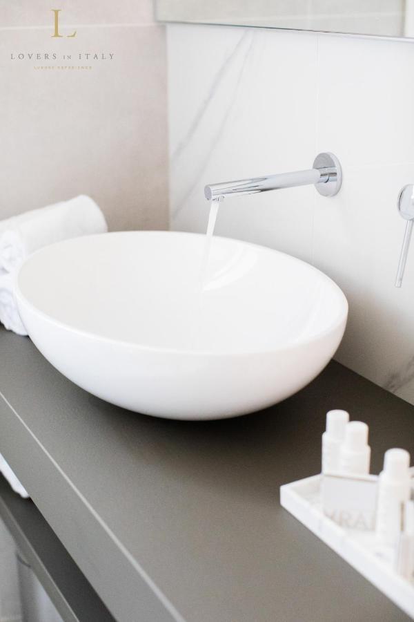 Loversinitaly Romantic Apartments - Altana And Jacuzzi Venedig Exterior foto